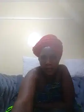 Creamymom4 online show from June 19, 1:11 am