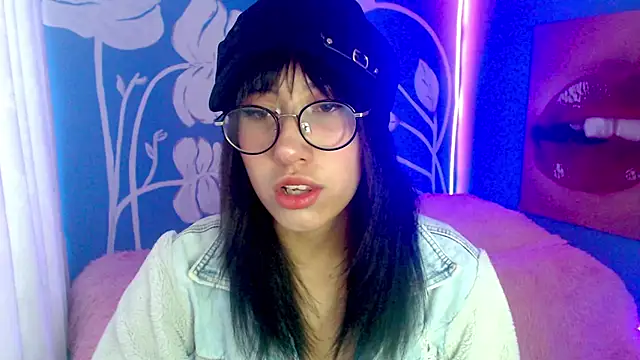 eli doll online show from July 10, 11:10 am