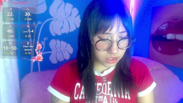 eli doll online show from July 9, 11:10 am