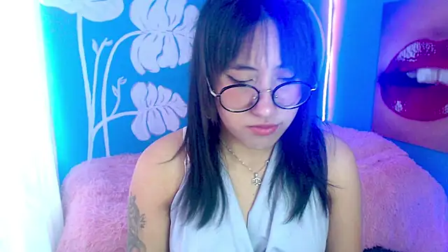 eli doll online show from July 3, 11:17 am
