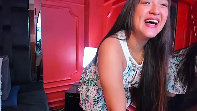 amberhanks online show from June 6, 11:59 am
