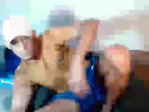 Snapshot of Brendt_Hotx chatting on June 22, 9:06 am Brendt Hotx online show from June 22, 9:06 am