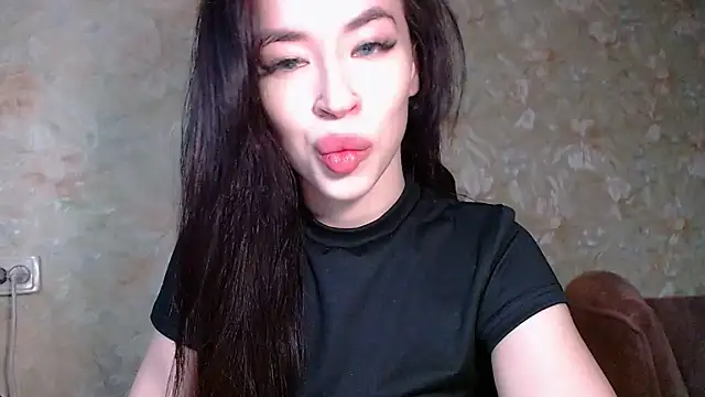 Snapshot of lu_dominationn chatting on July 5, 7:26 am lu dominationn online show from July 5, 7:26 am