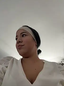 RyleyWest online show from June 5, 8:47 pm