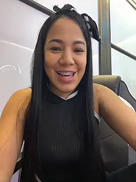 RyleyWest online show from July 13, 7:35 pm