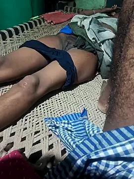 desiwife123coupl online show from July 11, 5:24 pm
