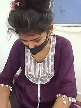 Snapshot of cute_dipti chatting on July 21, 2:07 pm cute dipti online show from July 21, 2:07 pm