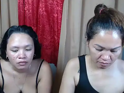 urpretty hotmama online show from July 17, 2:31 am