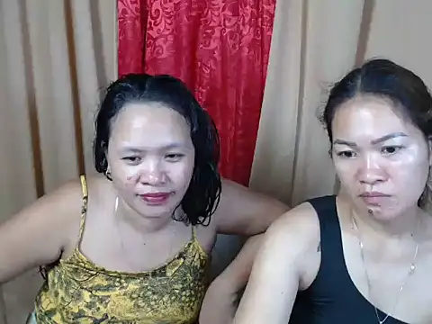 urpretty hotmama online show from June 16, 10:26 am