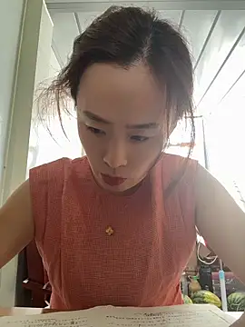 Snapshot of saozi666 chatting on June 20, 3:11 am saozi666 online show from June 20, 3:11 am
