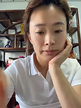 Snapshot of saozi666 chatting on July 4, 8:21 am saozi666 online show from July 4, 8:21 am