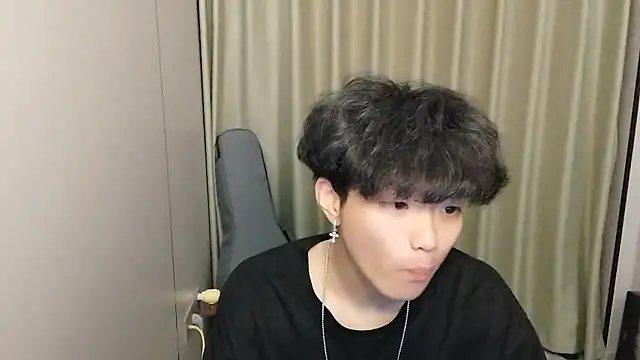 wssoo11 online show from June 14, 1:23 pm