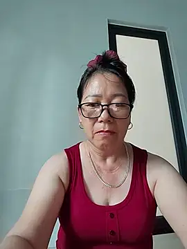 Snapshot of Ai_babylove chatting on July 3, 7:37 am Ai babylove online show from July 3, 7:37 am