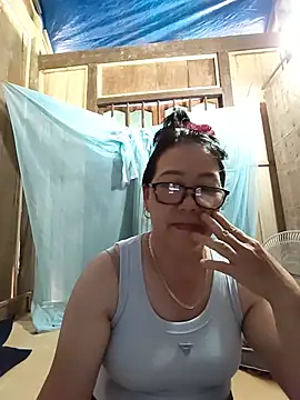 Snapshot of Ai_babylove chatting on July 8, 7:31 am Ai babylove online show from July 8, 7:31 am