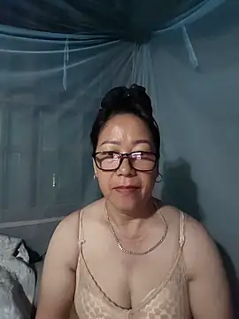 Snapshot of Ai_babylove chatting on June 7, 9:53 pm Ai babylove online show from June 7, 9:53 pm