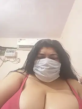 Snapshot of simranjeet_kaur69 chatting on June 27, 7:53 pm simranjeet kaur69 online show from June 27, 7:53 pm