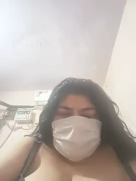 Snapshot of simranjeet_kaur69 chatting on July 5, 10:27 pm simranjeet kaur69 online show from July 5, 10:27 pm
