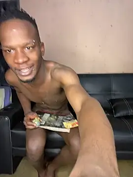 De-FreakBandit online show from June 10, 10:05 am