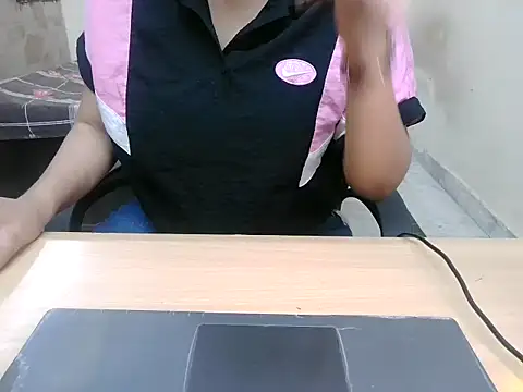 akeera78 online show from July 19, 3:59 am