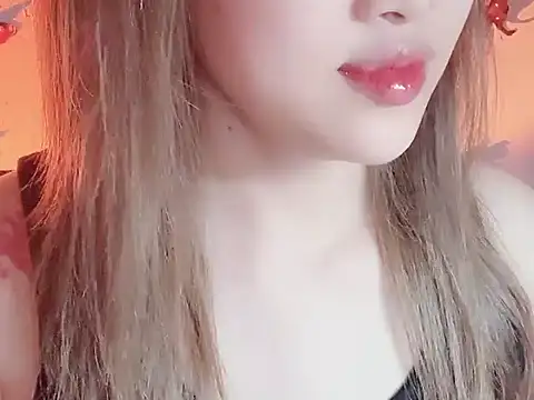Lucy6868 online show from July 3, 3:07 pm