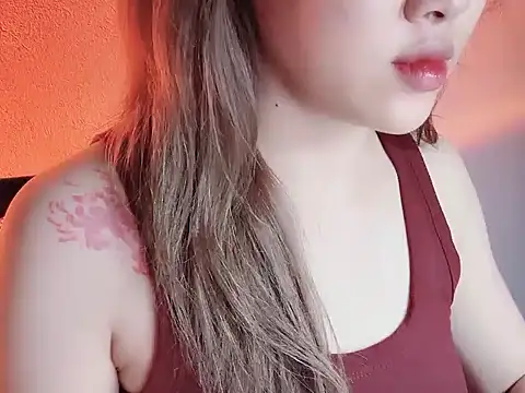 Lucy6868 online show from June 11, 3:42 pm