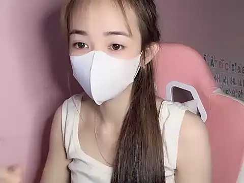 Alee8668 online show from June 3, 11:31 pm