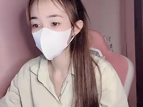 Alee8668 online show from July 4, 3:46 am