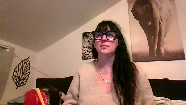 sexujuly88 online show from February 10, 9:58 pm