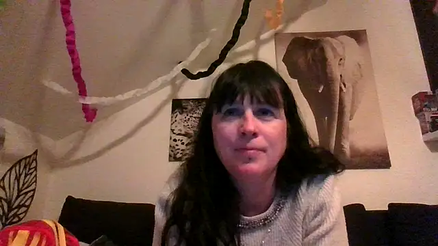 sexujuly88 online show from April 24, 9:28 pm