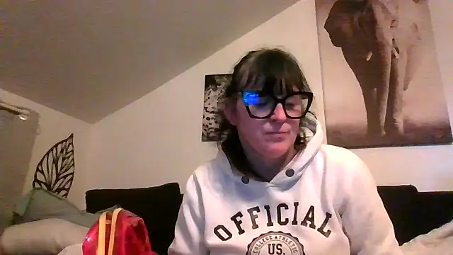 sexujuly88 online show from March 20, 10:44 pm