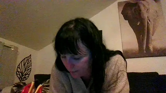 sexujuly88 online show from April 2, 9:43 pm