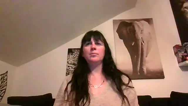 sexujuly88 online show from April 16, 9:50 pm