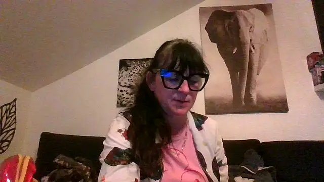 sexujuly88 online show from May 22, 9:57 pm