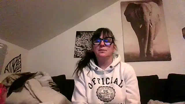 sexujuly88 online show from March 19, 10:32 pm