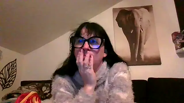 sexujuly88 online show from February 24, 9:59 pm