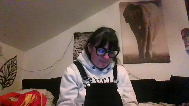 sexujuly88 online show from December 22, 10:32 pm