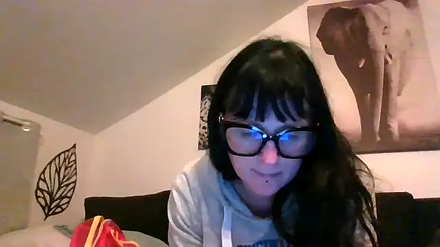 sexujuly88 online show from April 1, 9:45 pm