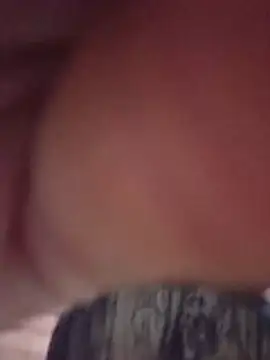 Snapshot of Yassmin_arab chatting on May 31, 9:48 pm Yassmin arab online show from May 31, 9:48 pm