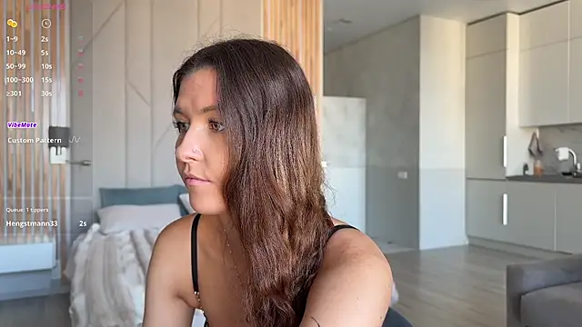 KeeleyDavis online show from July 2, 1:17 am