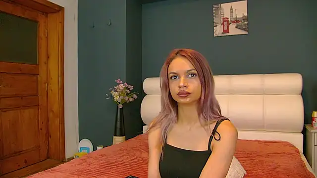 Tiny Tease online show from June 1, 8:08 pm