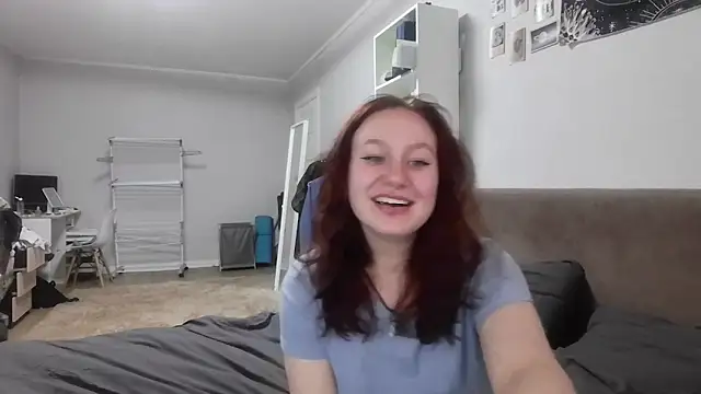 LoiseLovetto online show from June 19, 4:24 pm