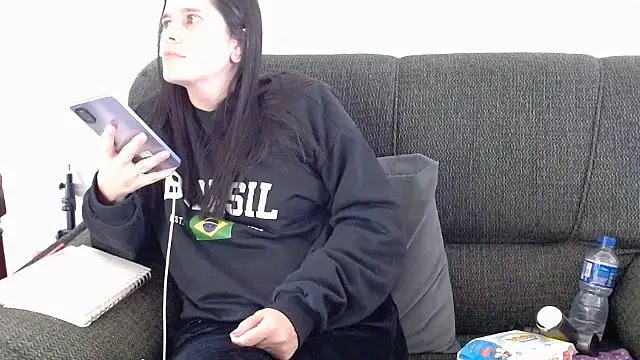 NinaMendes online show from July 6, 3:25 pm