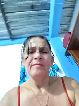 Snapshot of charlot3097 chatting on June 14, 7:37 pm charlot3097 online show from June 14, 7:37 pm