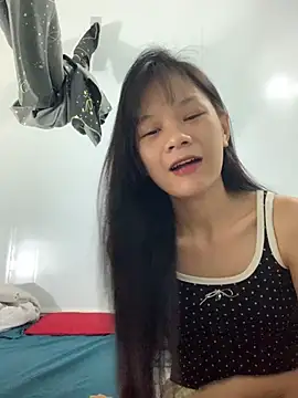 Snapshot of vily-wonka chatting on June 16, 1:44 pm vily-wonka online show from June 16, 1:44 pm