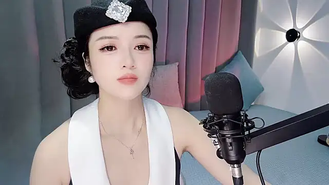 Momo-Wow online show from July 7, 6:47 am