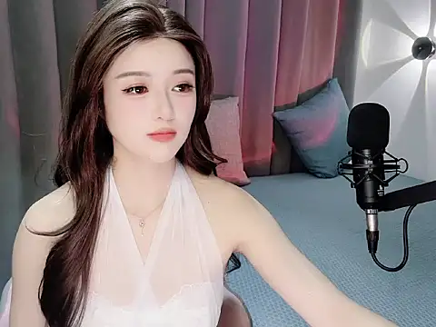 Momo-Wow online show from June 10, 6:14 am