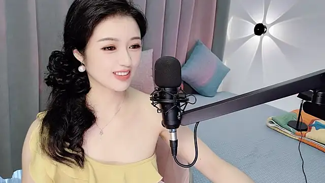 Momo-Wow online show from June 20, 6:07 am