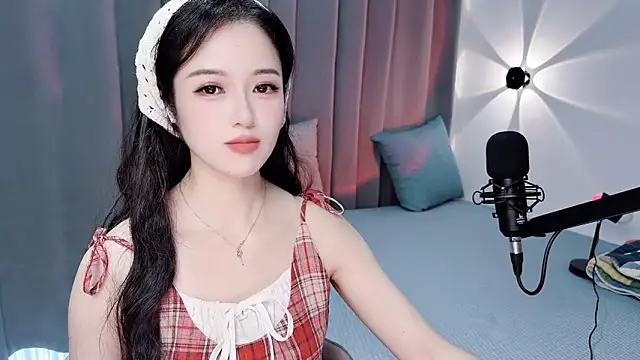 Momo-Wow online show from July 12, 6:03 am