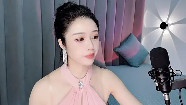 Momo-Wow online show from July 1, 5:52 am