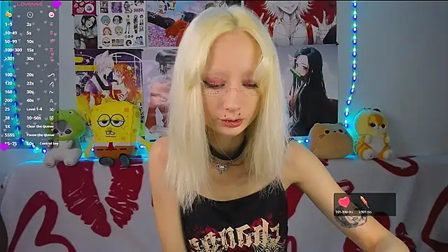 Snapshot of Katia_Nabiee chatting on June 15, 4:34 am Katia Nabiee online show from June 15, 4:34 am